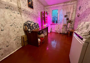 3-к квартира, вторичка, 61м2, 1/5 этаж