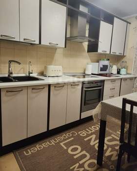 2-к квартира, вторичка, 56м2, 4/15 этаж