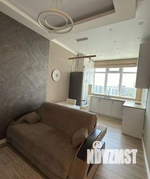 2-к квартира, вторичка, 40м2, 28/32 этаж