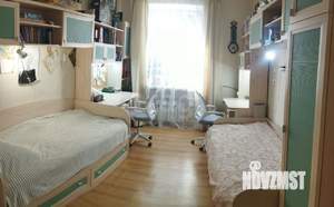 2-к квартира, вторичка, 57м2, 1/3 этаж