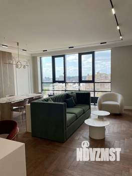 3-к квартира, вторичка, 117м2, 9/21 этаж