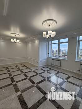 3-к квартира, вторичка, 100м2, 11/22 этаж