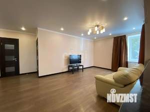 2-к квартира, вторичка, 56м2, 1/11 этаж