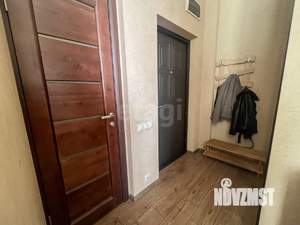Студия квартира, вторичка, 44м2, 1/7 этаж