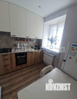 2-к квартира, вторичка, 40м2, 1/5 этаж