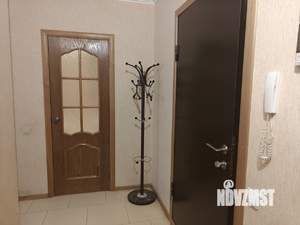 2-к квартира, вторичка, 54м2, 1/10 этаж