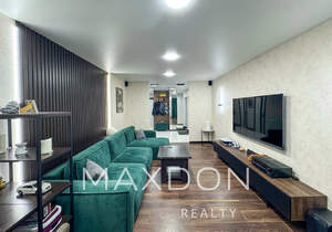 3-к квартира, вторичка, 100м2, 12/19 этаж