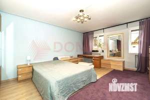 2-к квартира, вторичка, 56м2, 1/4 этаж