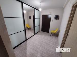 2-к квартира, вторичка, 65м2, 1/19 этаж