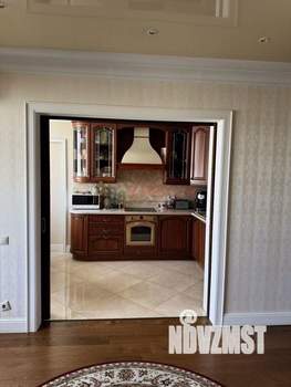 3-к квартира, вторичка, 84м2, 10/18 этаж