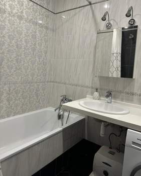 2-к квартира, вторичка, 70м2, 7/14 этаж