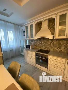 2-к квартира, вторичка, 68м2, 14/23 этаж