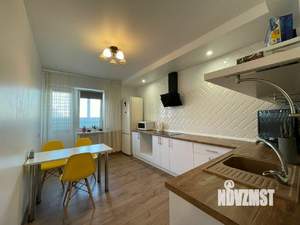 2-к квартира, вторичка, 67м2, 9/17 этаж