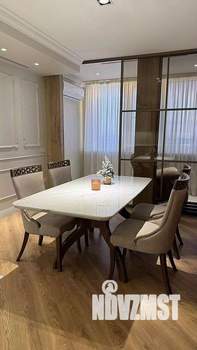 3-к квартира, вторичка, 125м2, 21/31 этаж