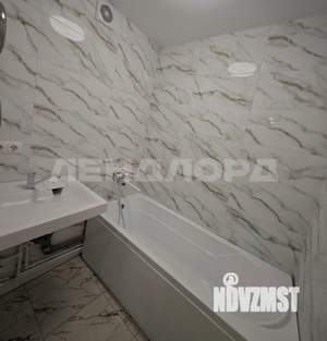 2-к квартира, вторичка, 52м2, 1/9 этаж