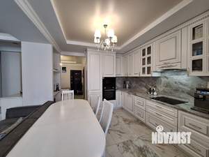 3-к квартира, вторичка, 84м2, 8/25 этаж
