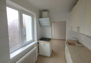 3-к квартира, вторичка, 98м2, 3/10 этаж
