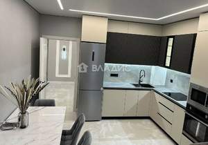 3-к квартира, вторичка, 80м2, 10/17 этаж