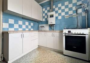 3-к квартира, вторичка, 56м2, 5/5 этаж