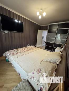 4-к квартира, вторичка, 100м2, 3/3 этаж