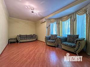 3-к квартира, вторичка, 74м2, 3/6 этаж