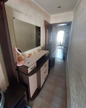 2-к квартира, вторичка, 30м2, 1/1 этаж