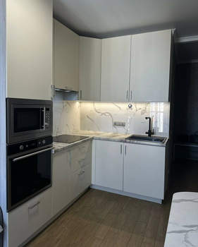 2-к квартира, вторичка, 54м2, 1/25 этаж