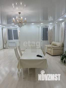 3-к квартира, вторичка, 100м2, 20/25 этаж