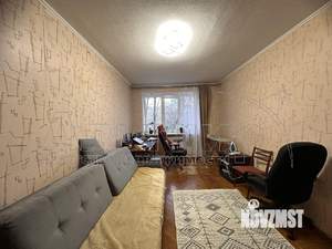 2-к квартира, вторичка, 47м2, 3/5 этаж