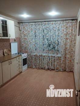 3-к квартира, вторичка, 65м2, 1/10 этаж