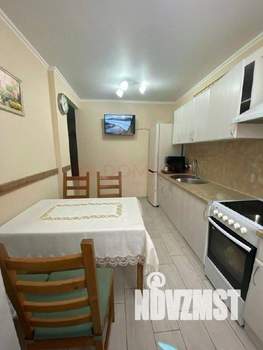 2-к квартира, вторичка, 56м2, 7/18 этаж