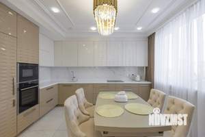 3-к квартира, вторичка, 103м2, 9/32 этаж