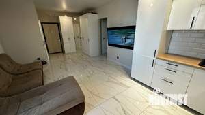 4-к квартира, вторичка, 80м2, 15/19 этаж