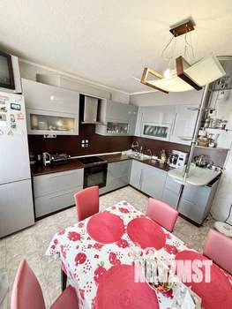 3-к квартира, вторичка, 81м2, 10/11 этаж