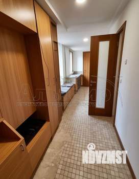 3-к квартира, вторичка, 64м2, 5/9 этаж