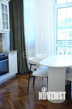 3-к квартира, вторичка, 107м2, 5/6 этаж