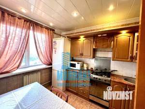 2-к квартира, вторичка, 56м2, 9/9 этаж