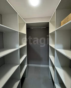 1-к квартира, вторичка, 40м2, 3/10 этаж