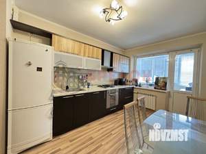 3-к квартира, вторичка, 77м2, 2/10 этаж