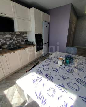 2-к квартира, вторичка, 69м2, 8/10 этаж