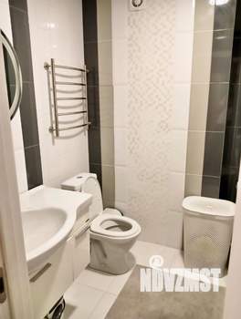 2-к квартира, вторичка, 63м2, 19/19 этаж