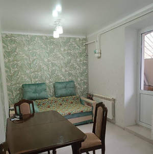 2-к квартира, вторичка, 50м2, 1/9 этаж