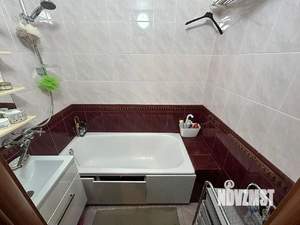 3-к квартира, вторичка, 71м2, 8/17 этаж