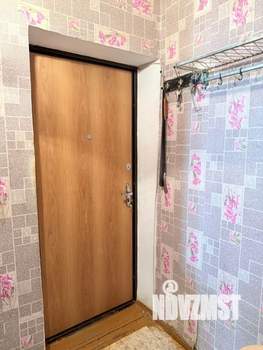 2-к квартира, вторичка, 41м2, 1/6 этаж