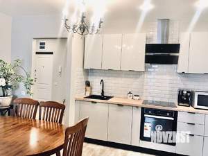 2-к квартира, вторичка, 58м2, 5/17 этаж