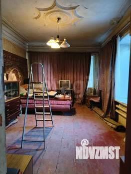 3-к квартира, вторичка, 73м2, 1/1 этаж