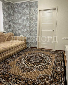 2-к квартира, вторичка, 37м2, 1/1 этаж