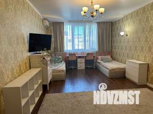 2-к квартира, вторичка, 82м2, 8/19 этаж