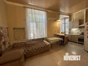 2-к квартира, вторичка, 50м2, 1/9 этаж