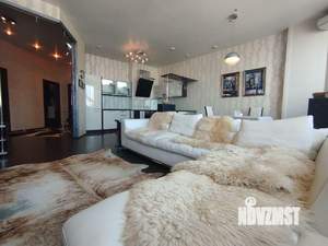 3-к квартира, вторичка, 100м2, 8/12 этаж